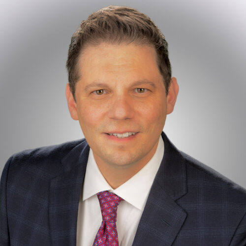 Lonnie Martinez Headshot 2021 1 2